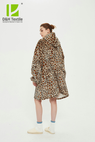 Extra Large Oversized Thick Warm Fuzzy Wearable Blanket For Adult Factory