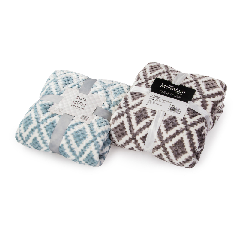 Portable Cheap Price Solid Color Double Sided Fleece Travel Blanket