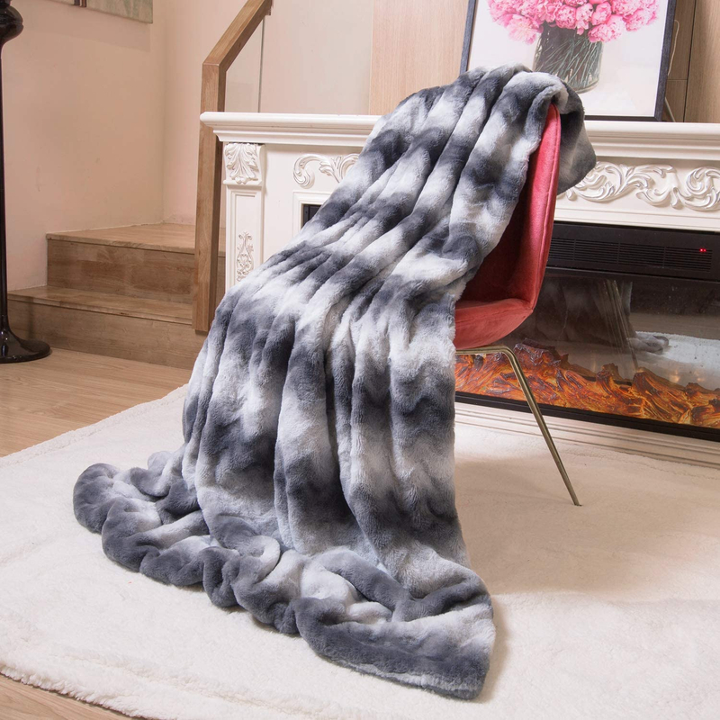 New Design Animal Blanket Skin Print Faux Fur Blanket King Size Fur Throw Blanket